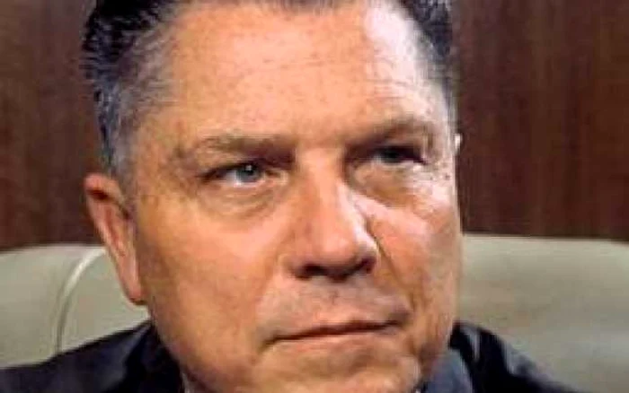 Hoffa devenise indezirabil pentru cercurile mafiote care doreau să controleze banii sindicatului