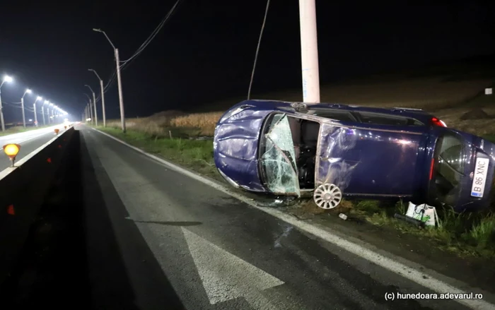 Accident pe şoseaua Hunedoara - Deva. Foto: Daniel Guţă. ADEVĂRUL