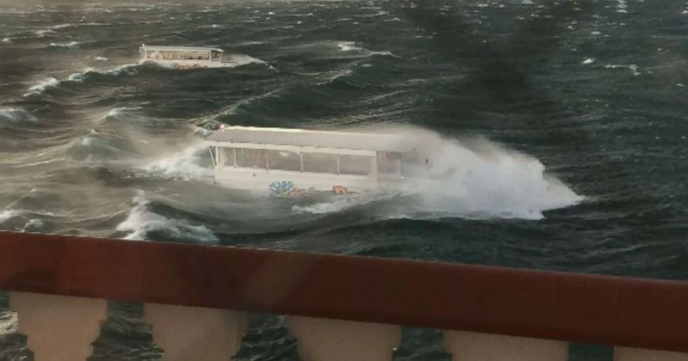 duck boat vapor missouri lac accident