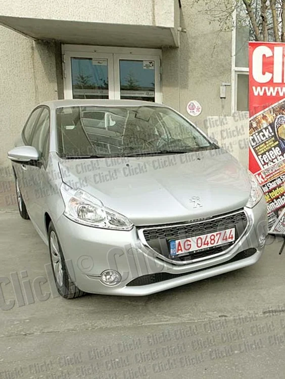 Florina Tuinete  (64 de ani) a câştigat  un telefon performant