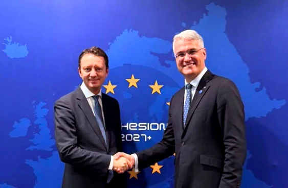 Dragoș Pîslaru și Siegfried Mureșan