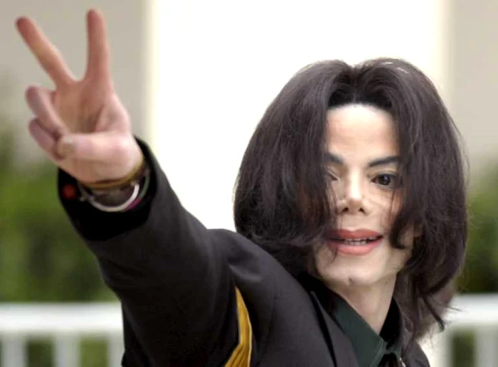 Michael Jackson, bogat şi pe lumea cealaltă