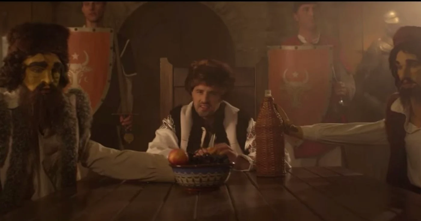 Imagine din videoclip FOTO captura Youtube