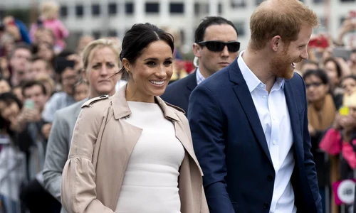 Meghan Markle şi prinţul Harry au devenit părinţii unui băieţel  jpeg