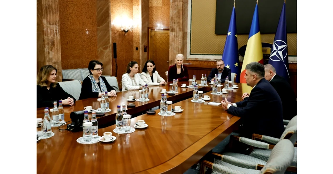 Întâlnirea premierului Marcel Ciolacu cu echipa de experți și avocați implicată în câștigarea procesului Roșia Montană Foto: Gov.ro