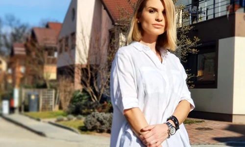 Ellie White nu s-a făcut încă mireasă Sursa: Facebook