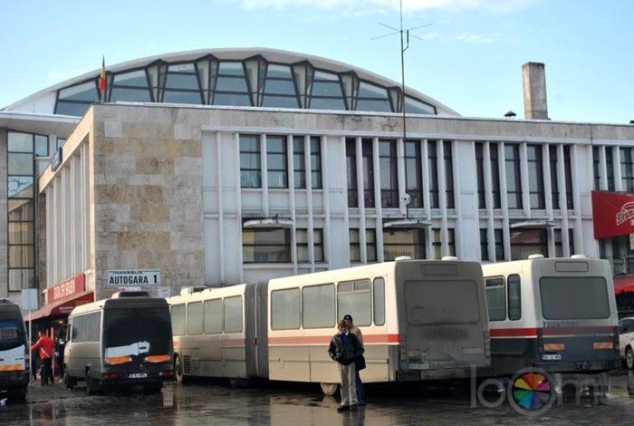 Minora a fost aşteptată de poliţişti în autogara Braşov