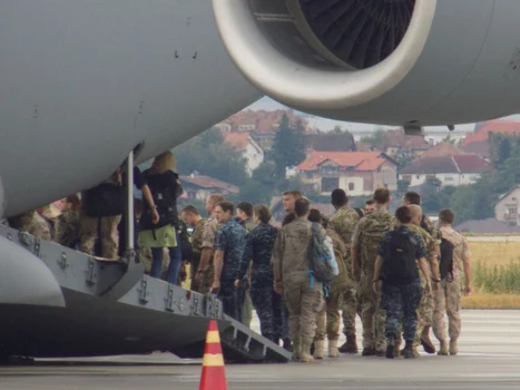 avion nato sibiu