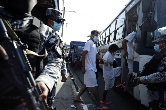 El Salvador a declarat stare de urgență din cauza violenței bandelor FOTO EPA-EFE