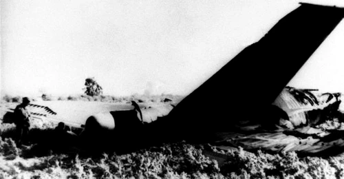 Una dintre bombe a ajuns pe fundul măriiFoto: AP