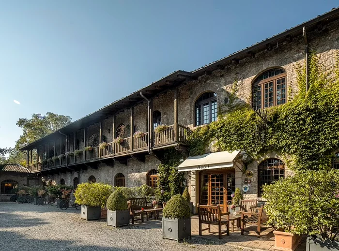 Castello di Rivalta, Italia FOTO DAILY MAIL png