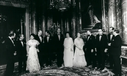 Jimmy Carter, Regina mamă, Regina Elisabeta, Profimedia (2) jpg