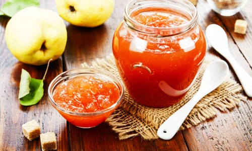 dulceata de gutui istock jpg