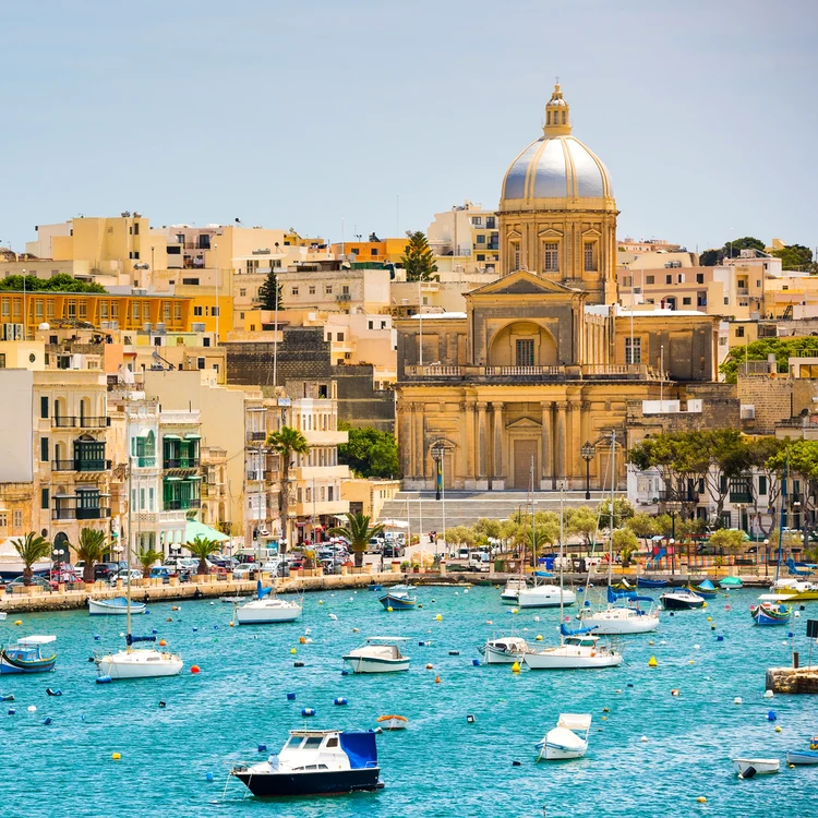 Port cu bărci în Valletta, capitala Maltei