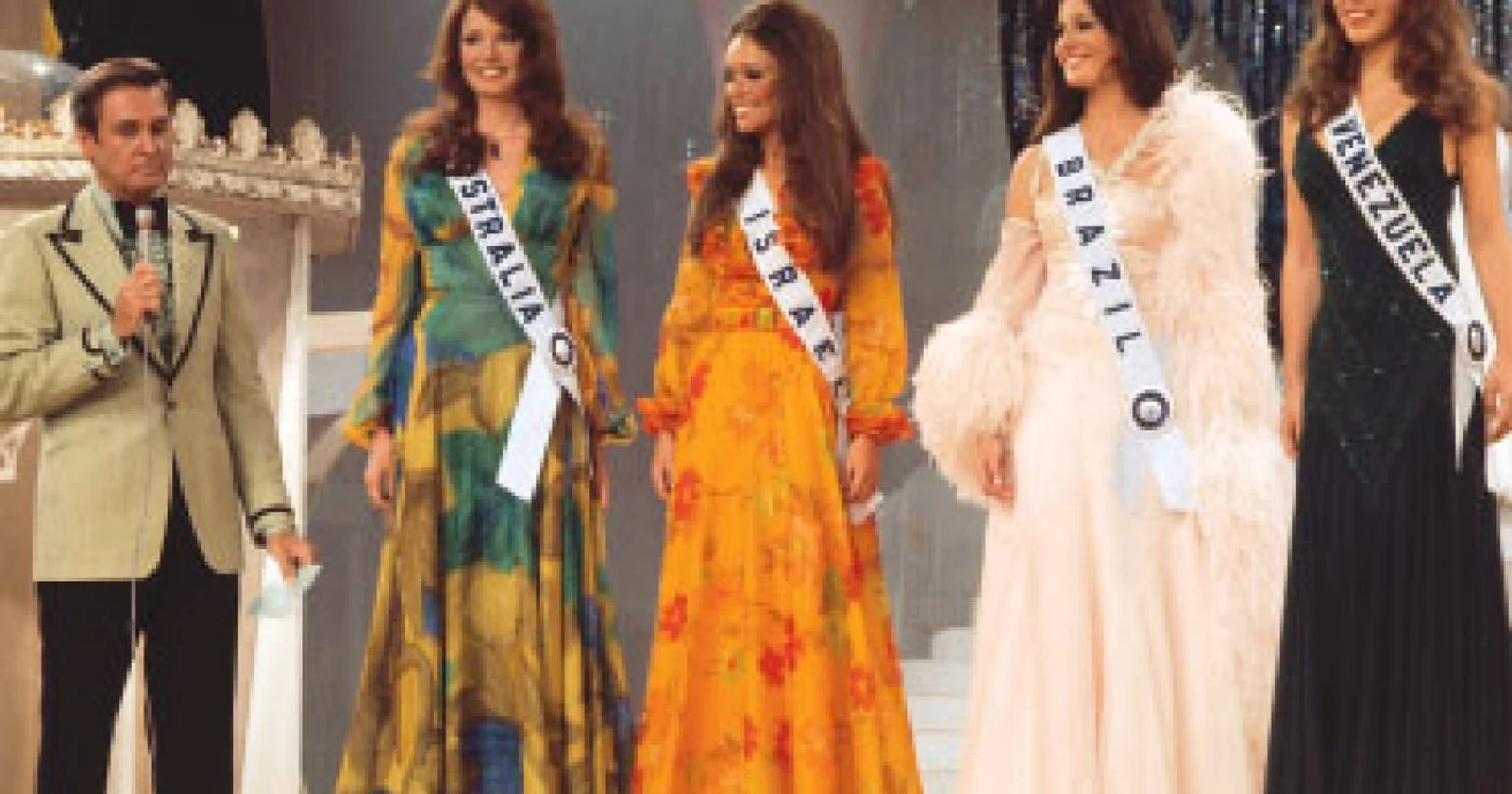 VIDEO Miss Universe, reginele frumuseţii, sub ameninţarea bombelor