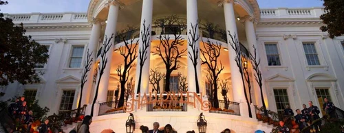 Donald Trump Melania Trump Casa Alba Halloween FOTO EPA-EFE / Michael Reynolds