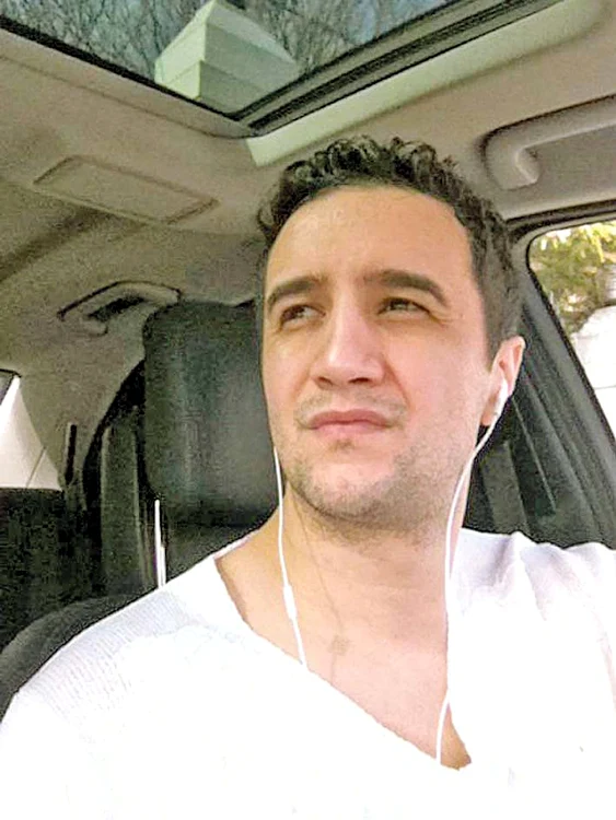 Judecătorii au decis că Lucian trebuie să plătească pentru că a jignit-o pe brunetă