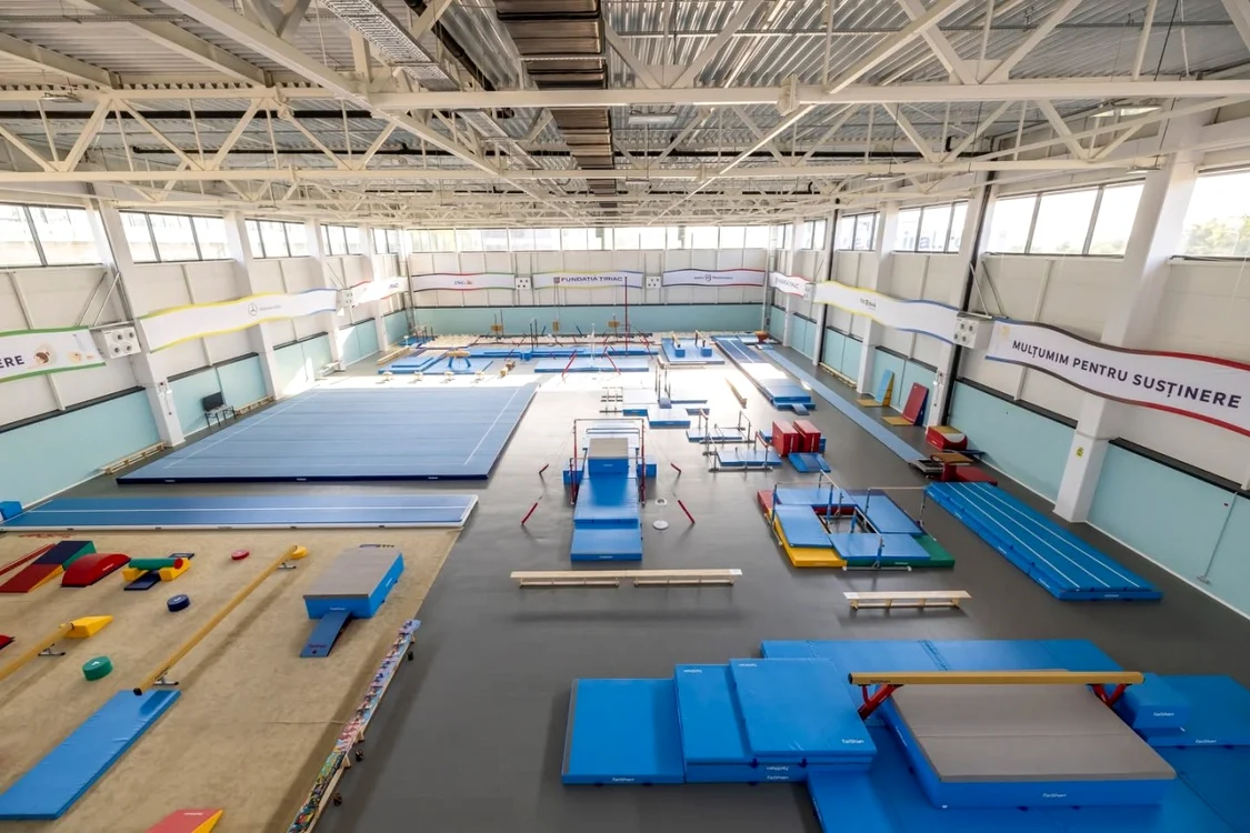 Ion Țiriac a construit sala din Otopeni într-un timp record (Foto: Fundația Țiriac)