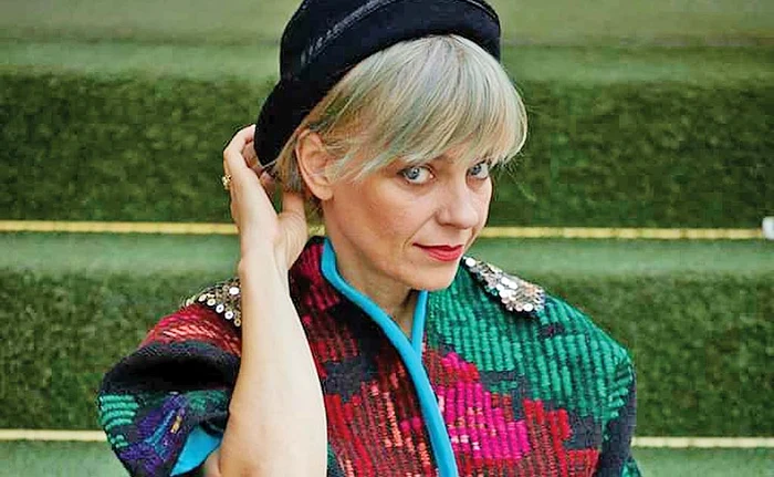 
    Vedeta va prezenta un concurs în care contează fața  