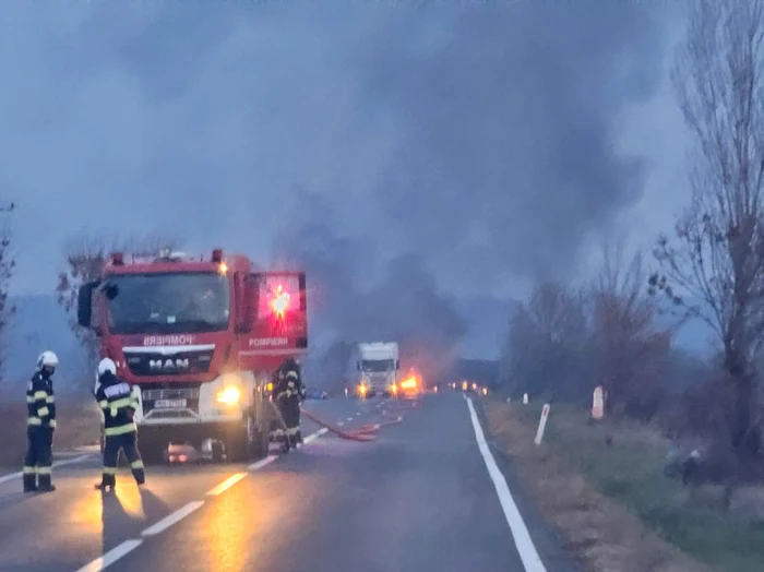 Accident cu două cisterne Foto: ISU DB