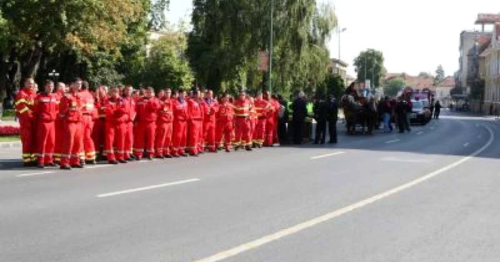 Braşov: Ziua Pompierilor  a blocat centrul oraşului / FOTOGALERIE