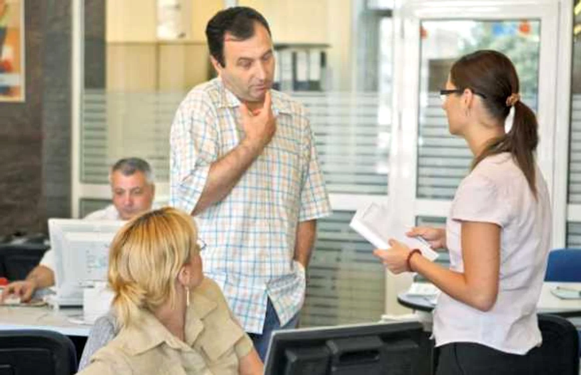 Şi companiile pot beneficia de amânarea plăţii ratelor