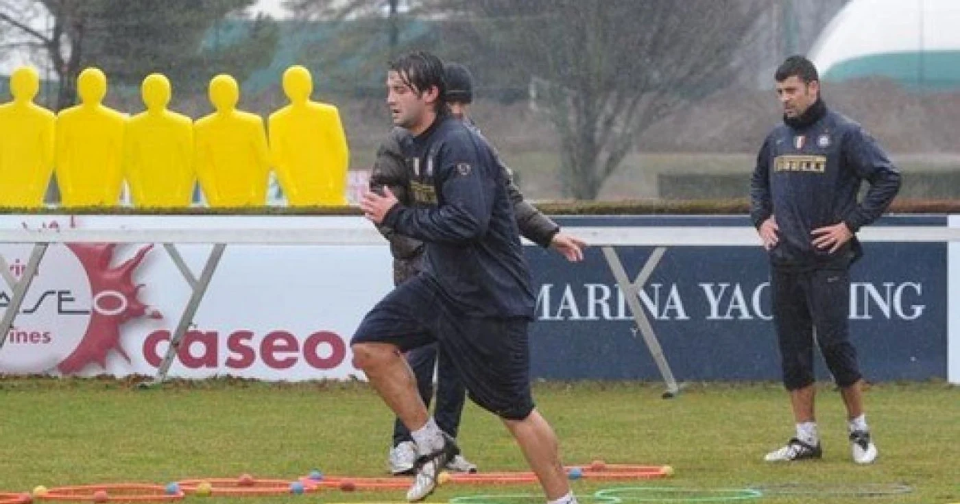 FOTBAL:Chivu se pregăteşte separat de colegi