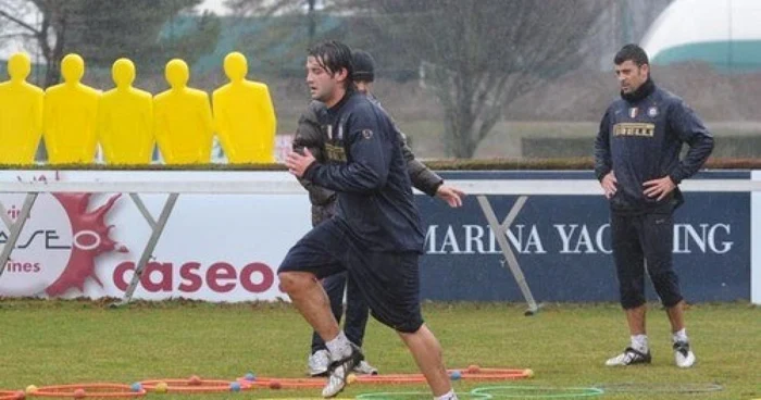 FOTBAL:Chivu se pregăteşte separat de colegi