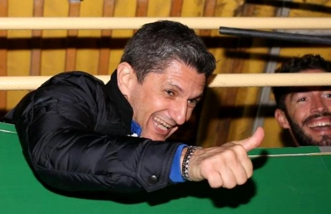 Răzvan Lucescu a cucerit două trofee cu PAOK Salonic şi unul cu Al-Hilal în 2019