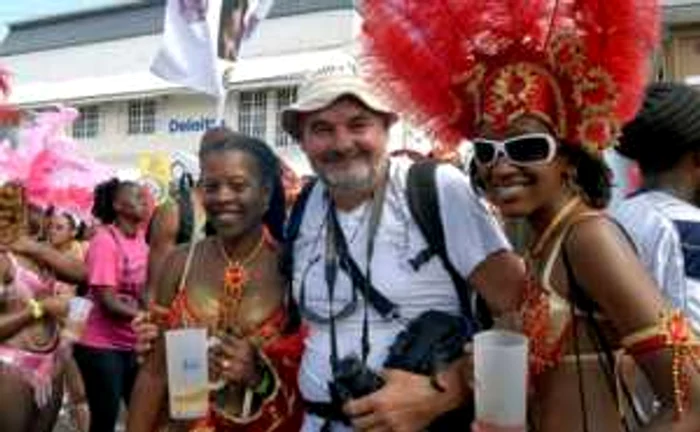 Marius Albu a sărbătorit traversarea Atlanticului la carnavalul Trinidad