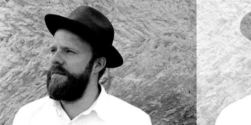 Alex Clare 
