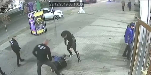 Bătaie bodyguard