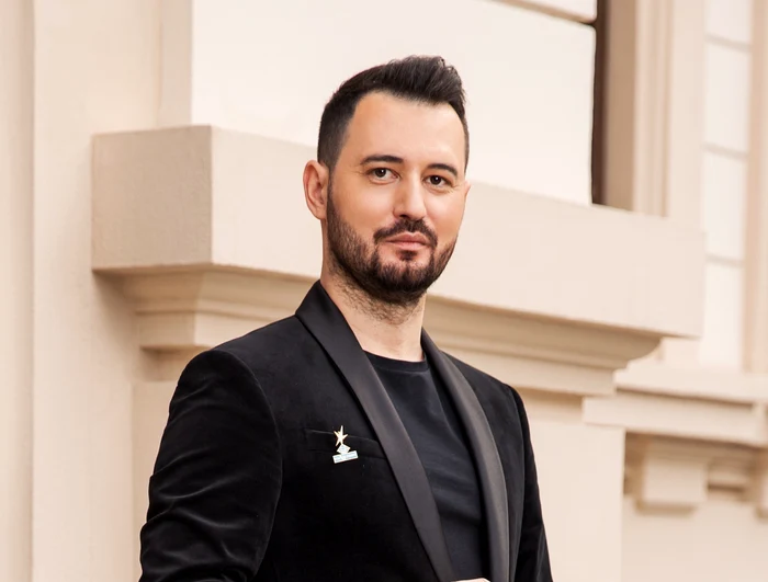 
    Lucian Bratu are o experiență de peste 20 de ani în domeniul de beautyfoto: Arhivă personală  