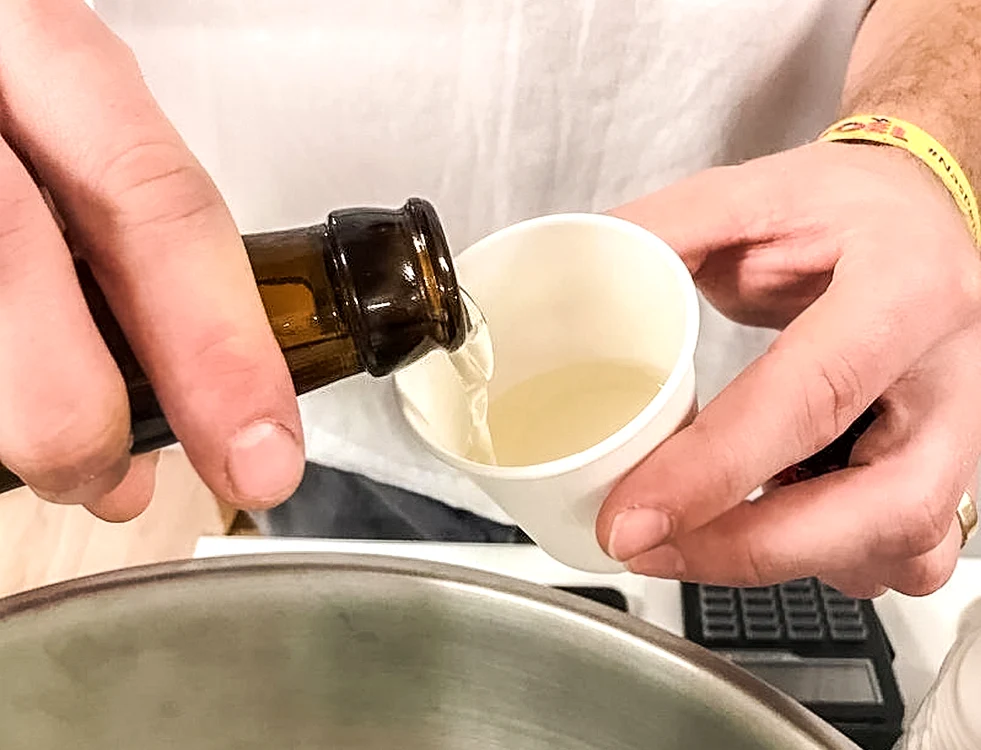 Miedul seamănă la culoare cu cidrul. SURSA Primitiv food