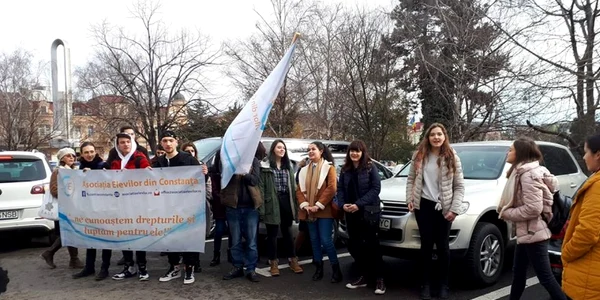 proteste elevi constanta