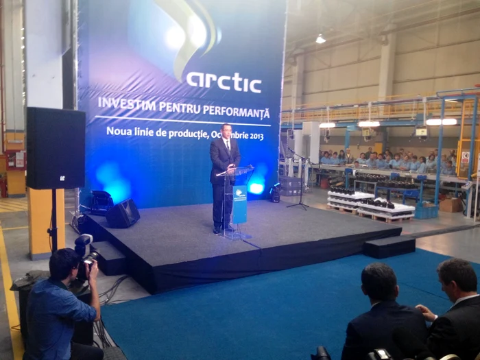 Primul ministru a participat la inaugurarea unei noi linii de producţie la Arctic, judeţul Dâmboviţa