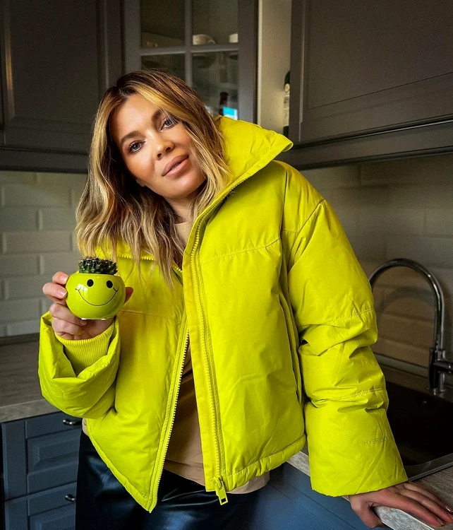 1 gina pistol 2 jpg jpeg