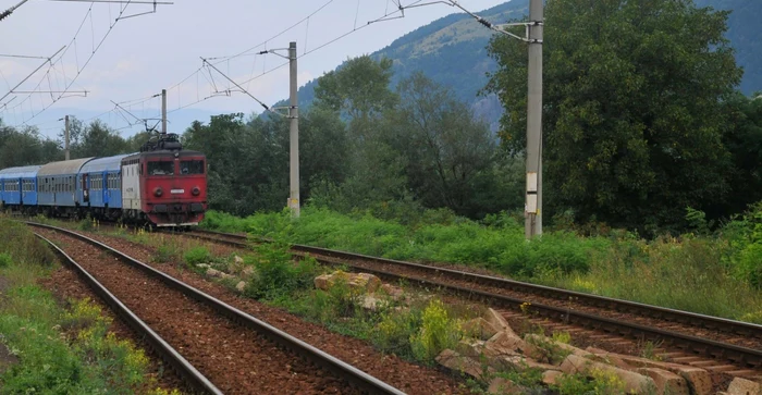 Trenuri afectate de lucrări