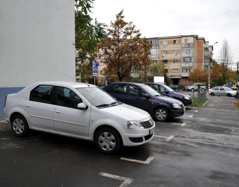 Bătaie pe un loc de parcare FOTO Adevărul