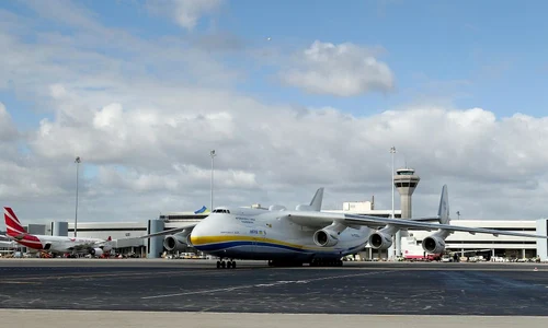 avion antonov jpeg
