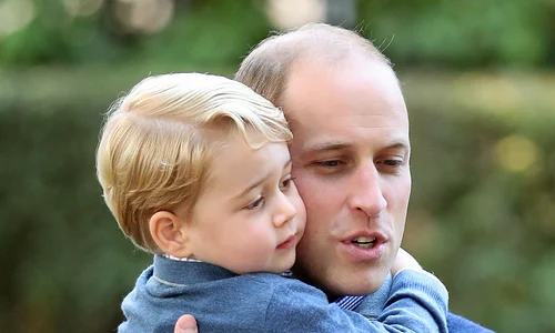 Prinţul George este cel care va prelua coroana de la tatăl său, William jpeg