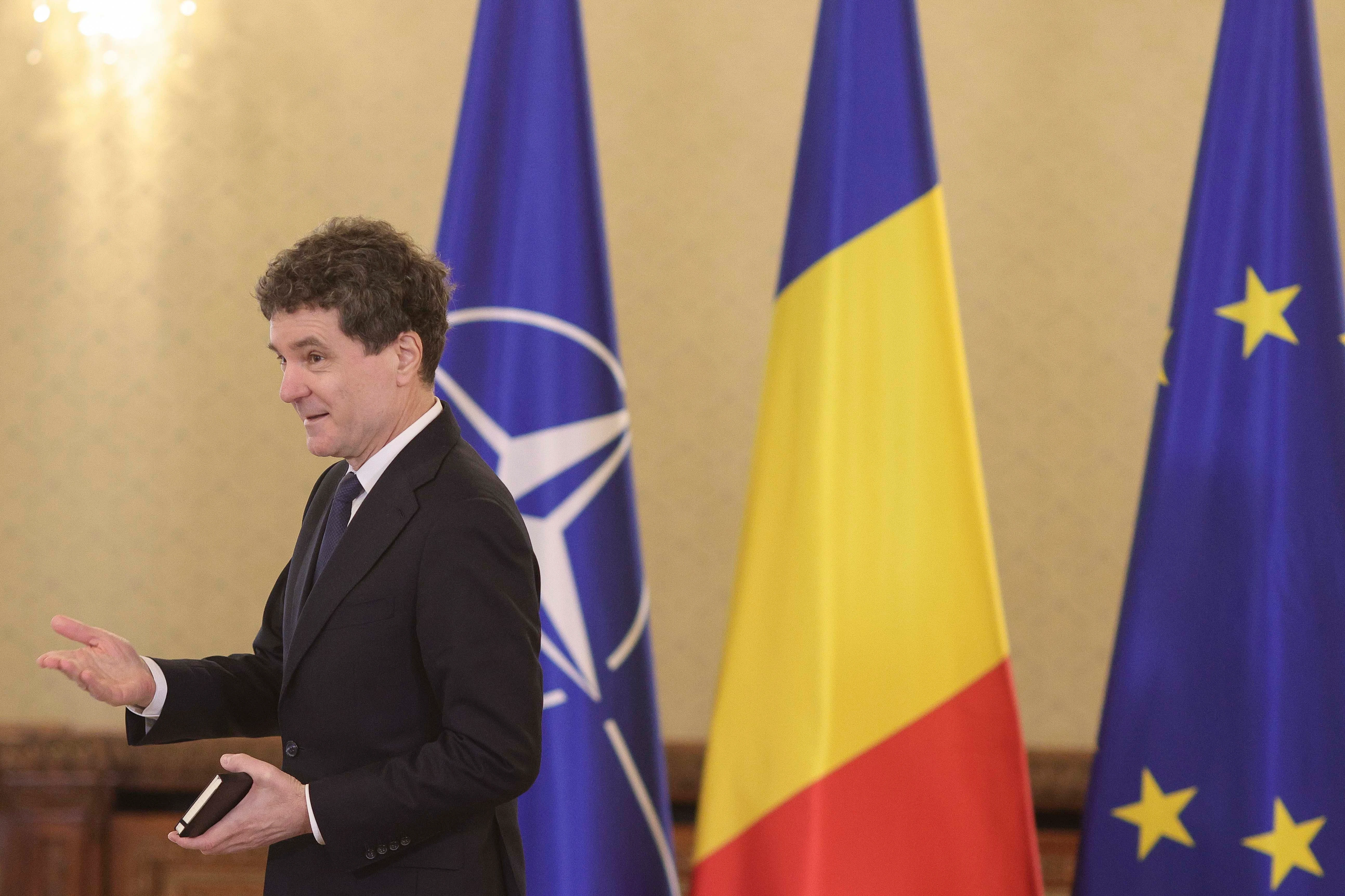 Nicușor Dan a semnat demisiile miniștrilor PSD: „Îmi voi exercita în continuare rolul de mediator”