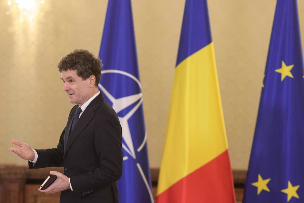 Nicușor Dan a semnat demisiile miniștrilor PSD: „Îmi voi exercita în continuare rolul de mediator”