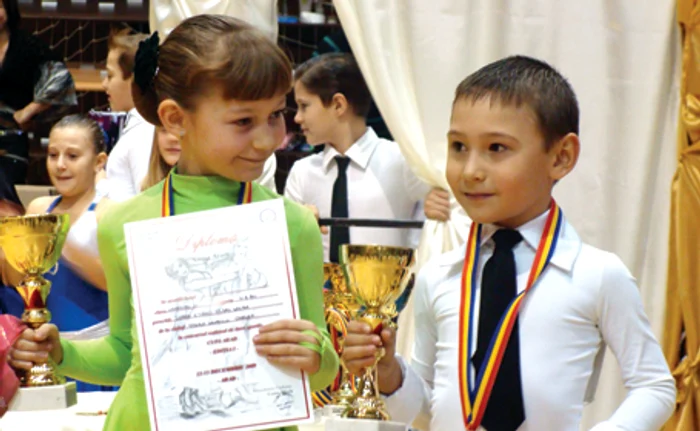 Dorica şi Florin Damian au câştigat locul I la categoria 4-6 ani