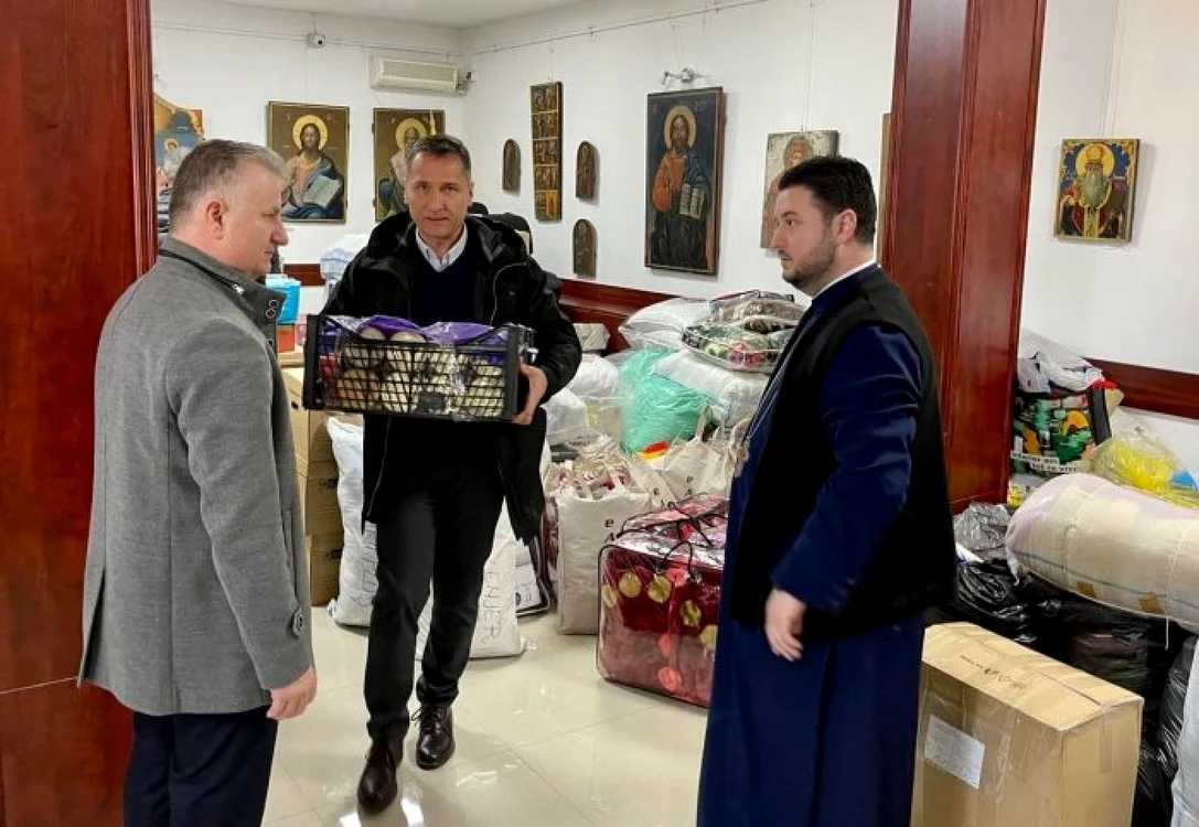 Bunurile au fost strânse în bisericile din Călăraşi FOTO Facebook/M.D.