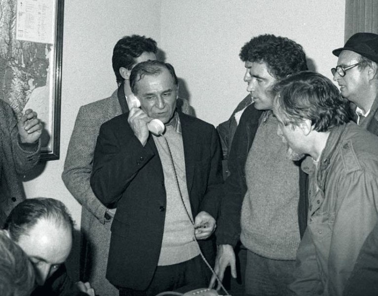 Presa internațională despre moartea lui Ion Iliescu. Bloomberg: O figură centrală a revoluției sângeroase din România