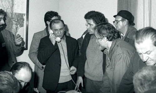 Ion Iliescu: «În România a avut loc o Revoluție, indiferent de ceea ce se străduiesc să acrediteze cei cărora acest act de demnitate nu le este pe plac»  jpeg