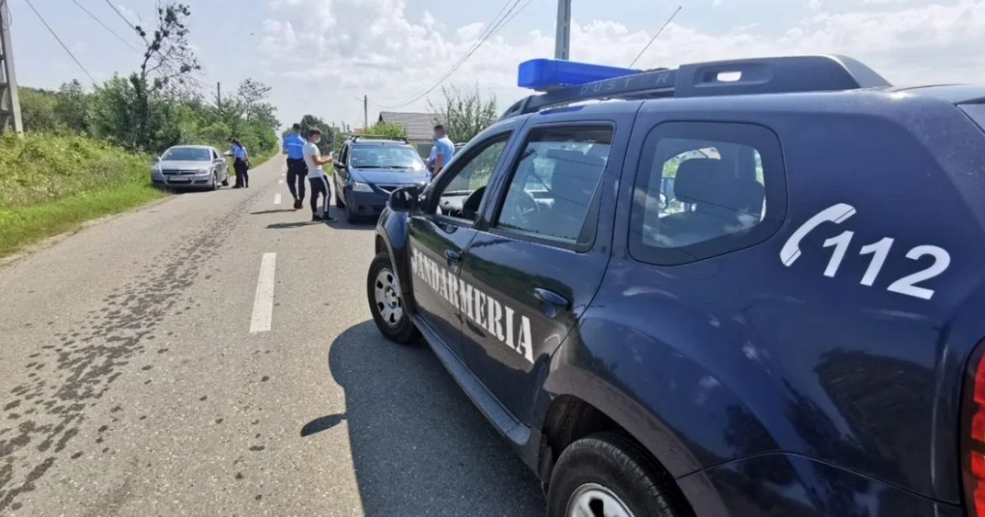 
    Nu se știe cum a scăpat fiul viceprimarului din Gornet de vigilența jandarmilor Sursa foto: Adevărul  
