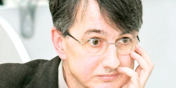 Horia-Roman Patapievici va fi preşedintele ICR încă trei ani