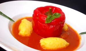 ardei umpluti cu carne de curcan jpeg